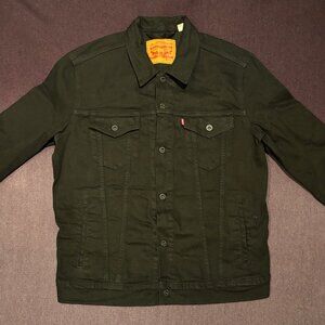 Levi’s Black Denim Jacket | Classic Trucker Style